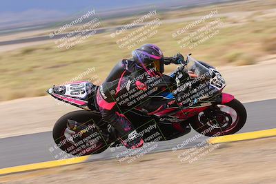 media/Sep-10-2022-SoCal Trackdays (Sat) [[a5bf35bb4a]]/Turn 9 Inside (1215pm)/